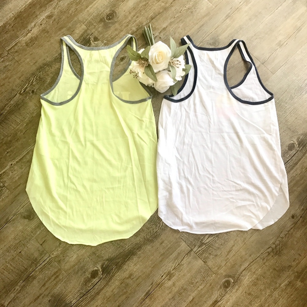 Hollister Racerback Workout Tank Bundle NWOT & EUC - Picture 2 of 3